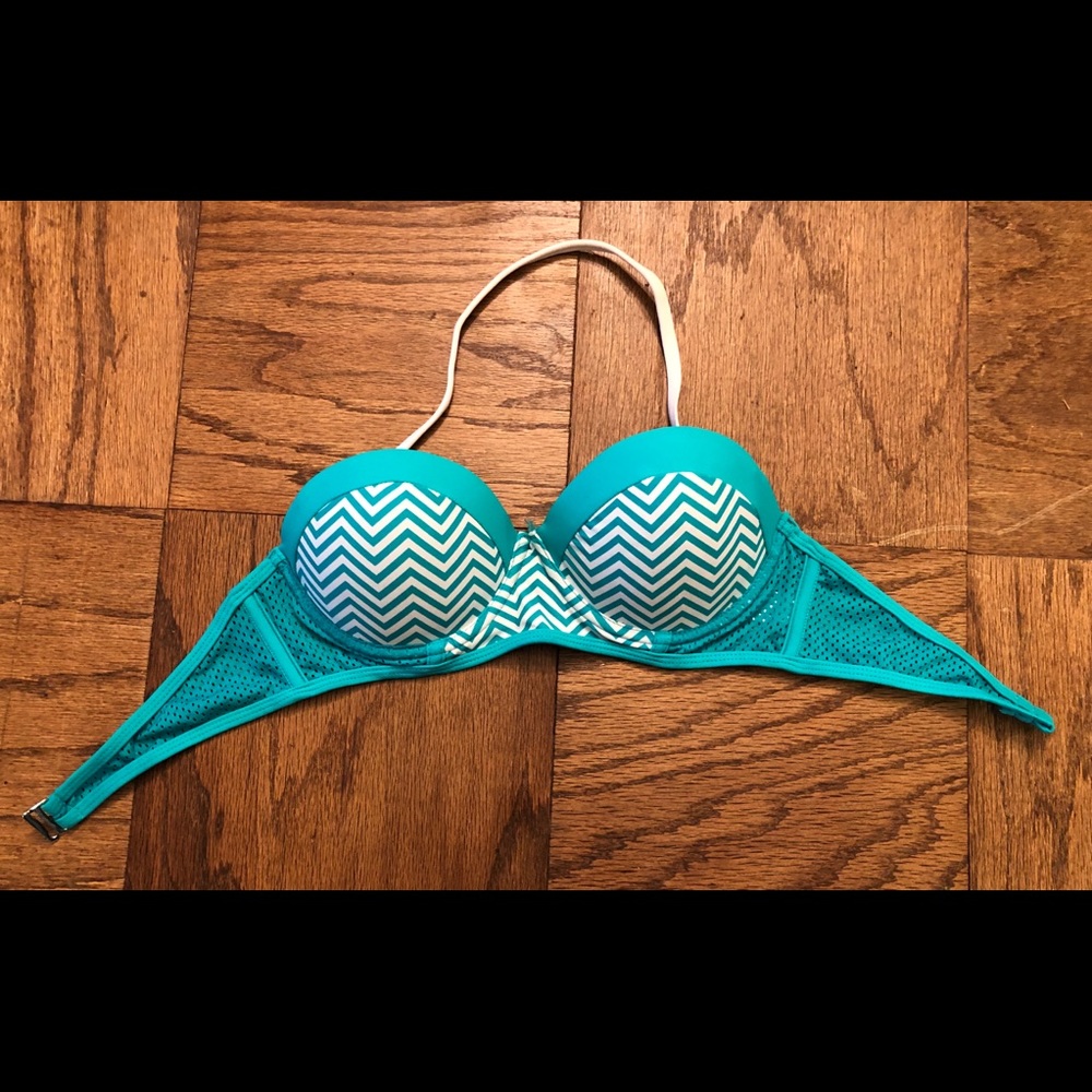 Bikini top